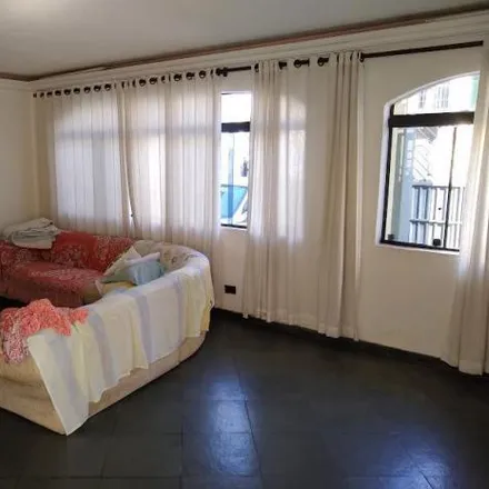 Buy this 3 bed house on Rua José Maria da Silva Paranhos in Ferreira, São Paulo - SP