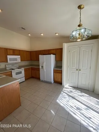 Image 2 - 7367 North Summit View Drive, Prescott Valley, AZ 86315, USA - House for sale