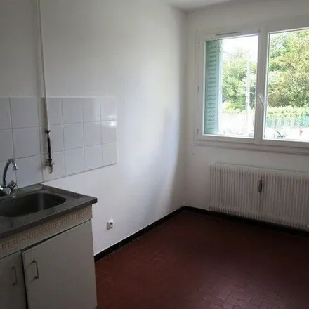 Image 6 - 101 Avenue Aristide Briand, 38600 Fontaine, France - Apartment for rent