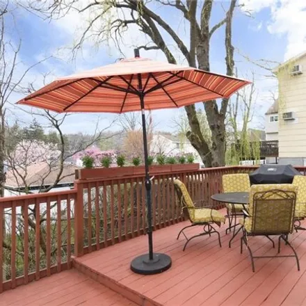 Image 6 - 14 Hilldale Road, Village of Dobbs Ferry, NY 10522, USA - House for sale