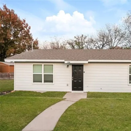 Rent this 2 bed house on 238 North Snyder Avenue in Justin, Denton County