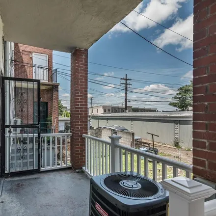 Image 3 - 3616 East Lombard Street, Baltimore, MD 21224, USA - Apartment for rent