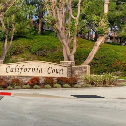 Image 4 - 268-275 California Court, Mission Viejo, CA 92692, USA - Condo for sale