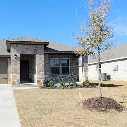 Rent this 4 bed house on Basil Avenue in Anna, TX 75409