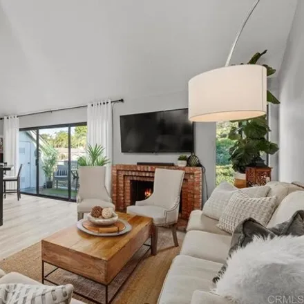 Image 2 - Waterford Drive, Solana Beach, CA 92075, USA - Condo for rent
