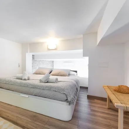 Rent this 1 bed apartment on Barcelona in Catalonia, Spain