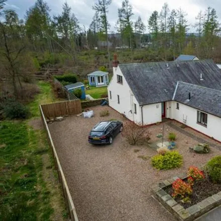 Buy this 4 bed house on Inveriscandye Road in Edzell, DD9 7TN