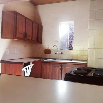Image 2 - Valley Road, Jacanlee, Johannesburg, 2001, South Africa - Apartment for rent