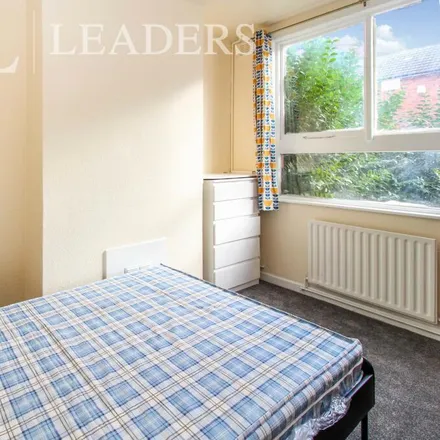 Rent this 4 bed room on 190 St. George's Road in Coventry, CV1 2DF