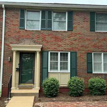 Buy this 2 bed condo on 8925 South Swan Circle in Brentwood, Saint Louis County