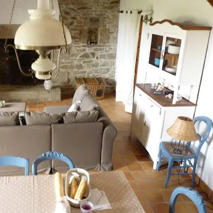 Rent this 3 bed townhouse on 22450 La Roche-Jaudy