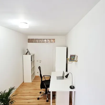 Rent this 9 bed room on Bennogasse 16 in 1080 Vienna, Austria