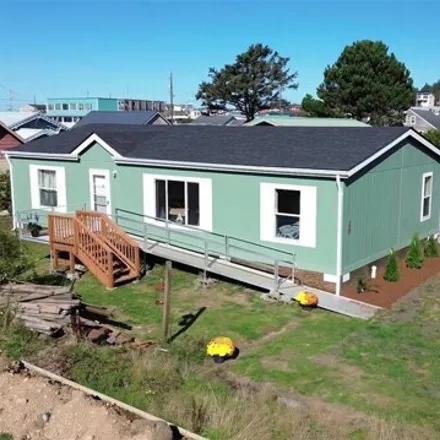 Buy this studio apartment on 48 3rd Street South in Moclips, Grays Harbor County