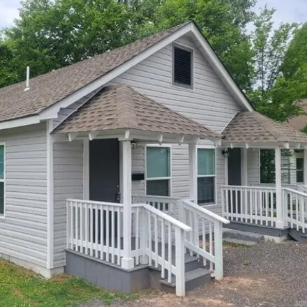 Buy this studio house on 573 Poe Street in Rose City, North Little Rock