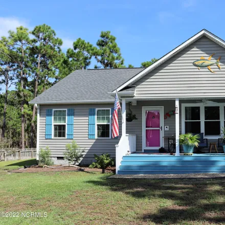 Buy this 3 bed house on 930 Palmetto Road in Boiling Spring Lakes, Brunswick County