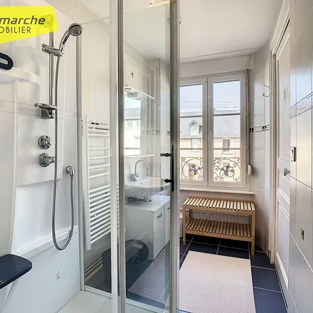 Image 2 - 17 Avenue de Saint-Martin, 50290 Bréhal, France - Apartment for rent