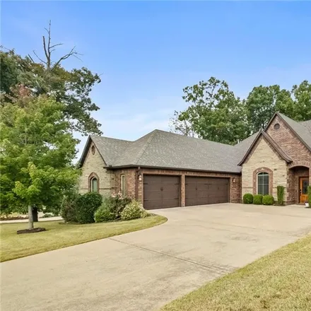 Rent this 4 bed house on Northwest Tall Oaks Avenue in Bentonville, AR 72712