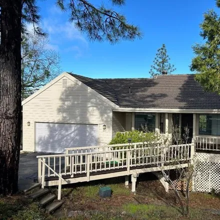 Buy this 3 bed house on 890 Sandalwood Drive in Murphys, Calaveras County