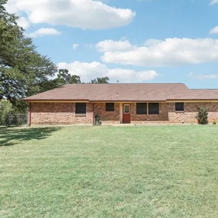 Image 3 - 7647 Confederate Park Rd, Fort Worth, Texas, 76108 - House for sale