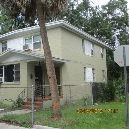Buy this 6 bed duplex on 1605 West 23rd Street in Jacksonville, FL 32209