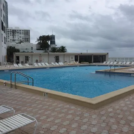 Image 2 - 3447 South Ocean Drive, Beverly Beach, Hollywood, FL 33019, USA - Apartment for rent