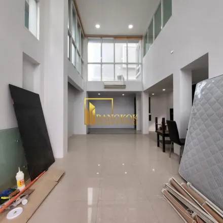 Image 3 - Soi Ekkamai 12, Vadhana District, 10110, Thailand - Townhouse for rent