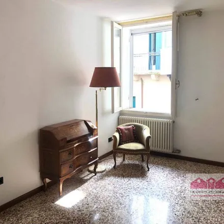 Image 2 - Piazza Giacomo Matteotti 20, 36100 Vicenza VI, Italy - Apartment for rent