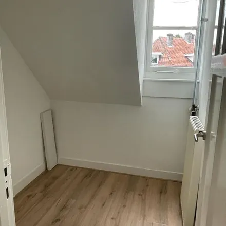 Rent this 3 bed apartment on Biezendwarsstraat 2 in 6541 ZG Nijmegen, Netherlands