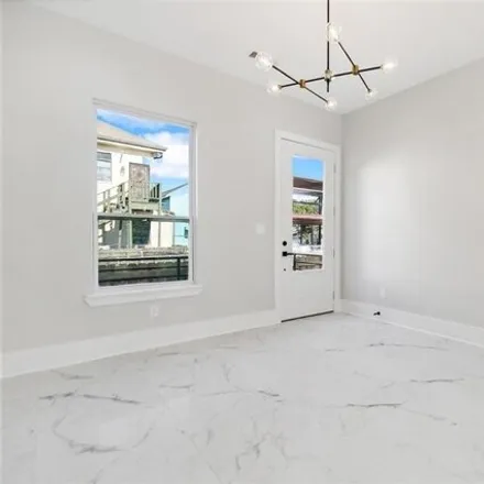 Image 5 - 1914 North Robertson Street, New Orleans, LA 70116, USA - House for sale