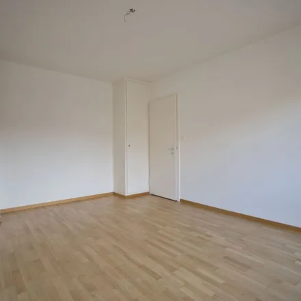 Rent this 3 bed apartment on Neufeldstrasse 13 in 3012 Bern, Switzerland