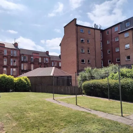Image 5 - Fergus Drive, Queen's Cross, Glasgow, G20 6BD, United Kingdom - Apartment for rent