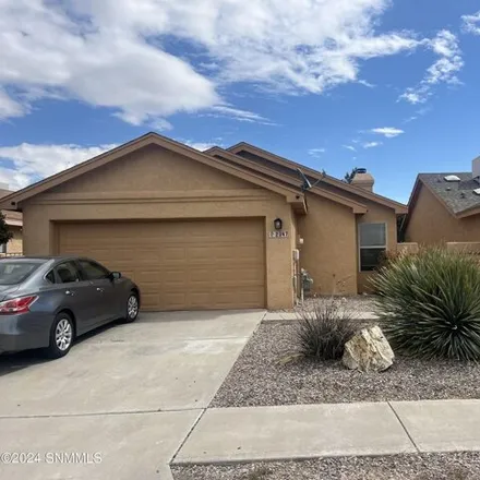 Buy this 3 bed house on 2377 South Don Roser Drive in Las Cruces, NM 88011