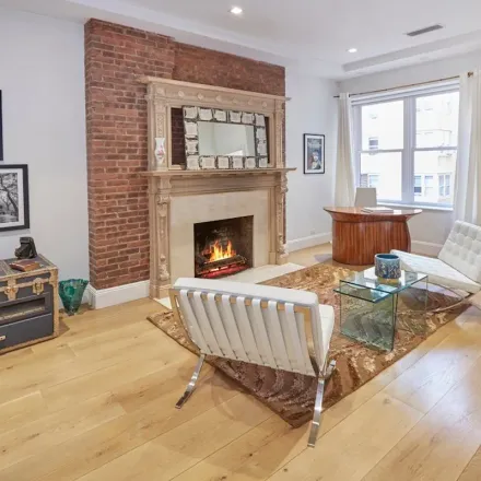 Rent this 3 bed townhouse on The Langham in 135 Central Park West, New York