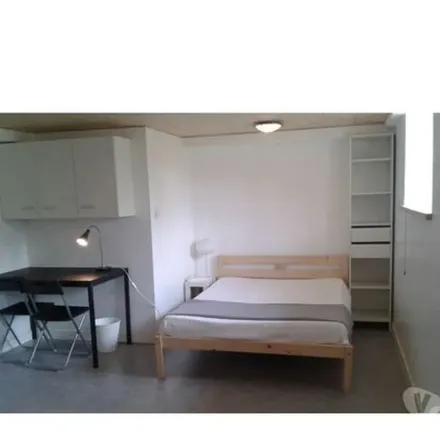 Rent this 1 bed apartment on 10 Rue Carnot in 29600 Morlaix, France