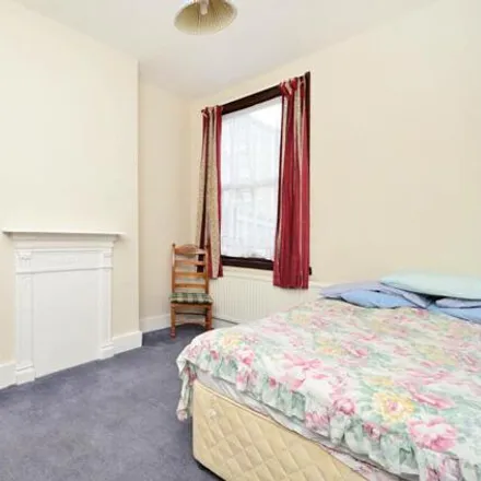 Rent this 4 bed townhouse on 150 Mildenhall Road in Lower Clapton, London