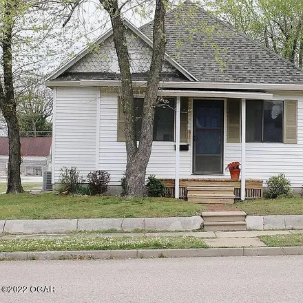 Buy this 4 bed house on 921 West 1st Street in Webb City, MO 64870