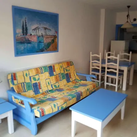 Image 7 - Palm Beach, Calle Las Deblas, 29640 Fuengirola, Spain - Apartment for rent
