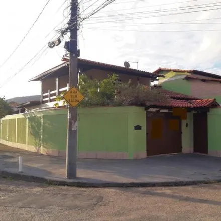 Buy this 4 bed house on Igreja Manancial de Vida in Rua Doutor Palvaro da Silva, Maravista