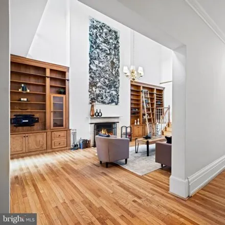 Image 2 - 1014 Spruce Street, Philadelphia, PA 19109, USA - Condo for sale