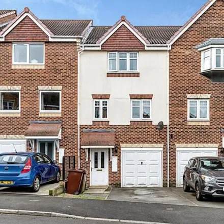 Buy this 3 bed townhouse on Foxglove Fold in Whitwood, WF10 5UJ