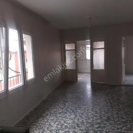 Rent this 3 bed apartment on unnamed road in 35110 Karabağlar, Turkey