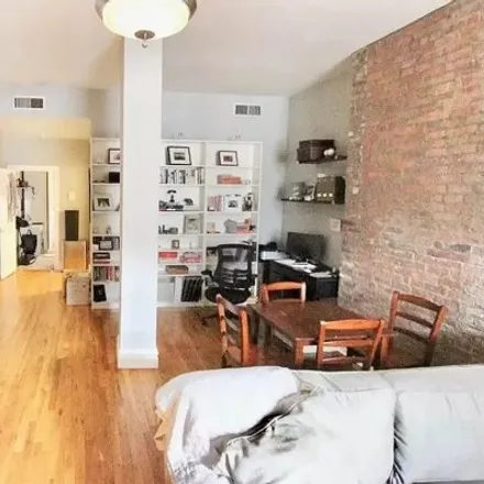 Image 4 - 413 13th Street, New York, NY 11215, USA - House for rent