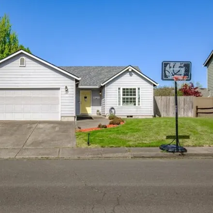 Buy this 4 bed house on 444 Glacier Way in Monmouth, OR 97361