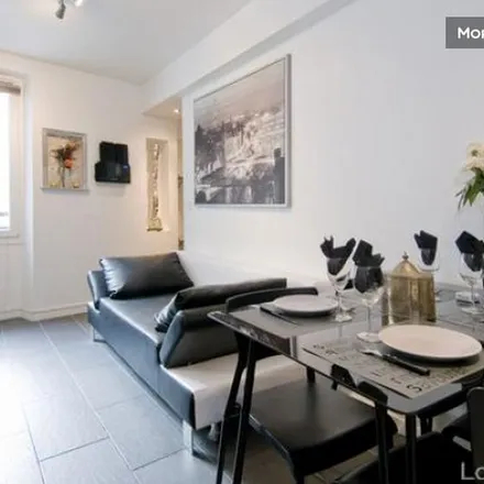Image 5 - 52 Rue de la Fontaine au Roi, 75011 Paris, France - Apartment for rent