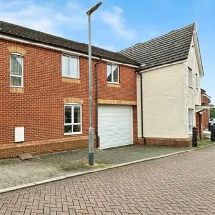 Buy this 4 bed house on Goodwin Close in Chelmsford, CM2 9GX
