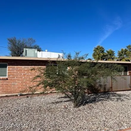 Image 4 - 2759 North Arcadia Avenue, Tucson, AZ 85712, USA - House for sale