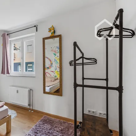 Rent this 2 bed apartment on Gladbacher Wall 2 in 50670 Cologne, Germany