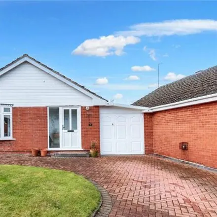 Buy this 2 bed house on Yew Tree Lane in Fernhill Heath, WR3 8RF