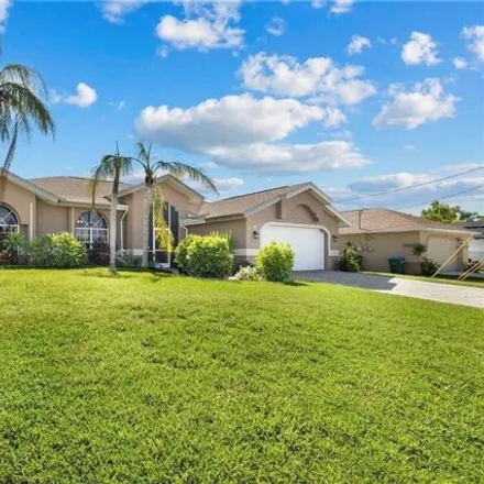 Image 4 - 498 Southeast 2nd Street, Cape Coral, FL 33990, USA - House for sale