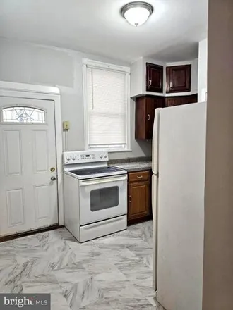 Image 9 - 3938 North 9th Street, Philadelphia, PA 19140, USA - House for sale